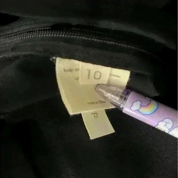 L'AGENCE PLEATED CREPE SHORTS US size 10 - Picture 8 of 12